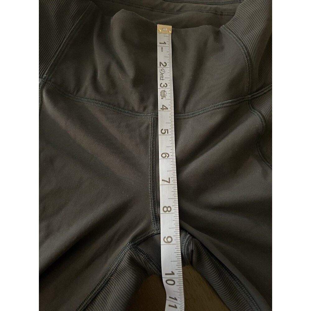 Lululemon‎ Capri Length Leggings Ruched Dark Blue Women’s Size 4 - Picture 10 of 11